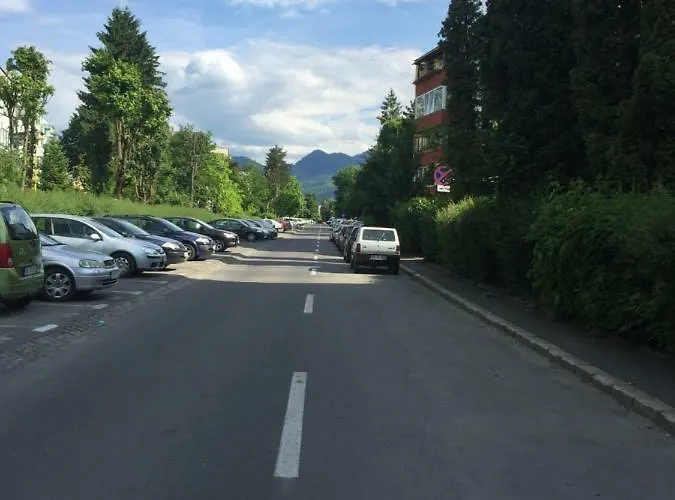 Neptun Апартаменти Брашов